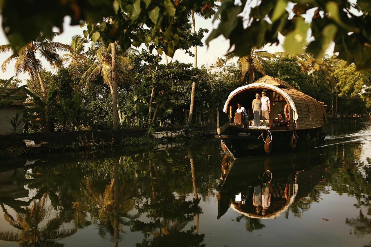 Spice Coast Cruises - Houseboat Hotel Alappuzha Exterior photo